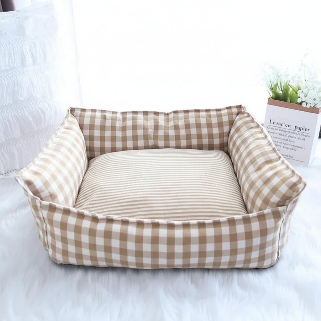 Willow & Wags™ Luxe Hondensofa met Ruitpatroon